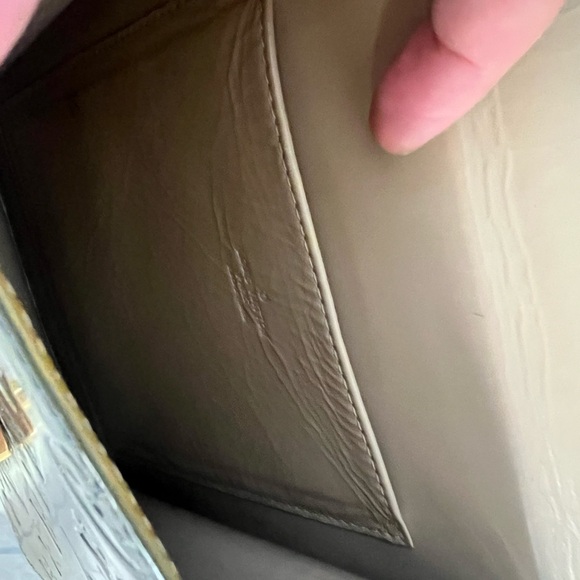 Vintage Louis Vuitton Vernis Spring Street Top Handle Bag - Picture 7 of 8